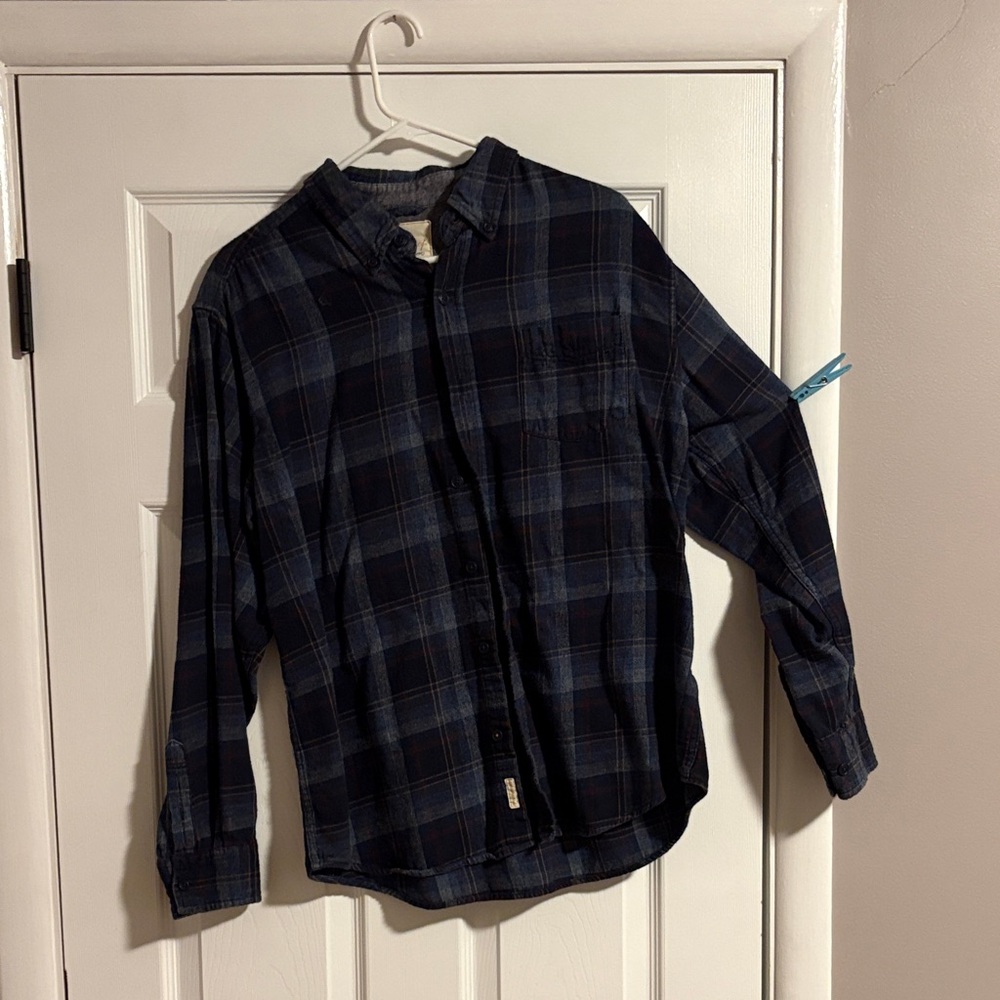 Weatherproof Men's Navy & Black Plaid Button-Down Shirt